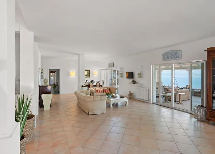 Villa Giu Giu Vista Mare Con Piscina A Sorrente