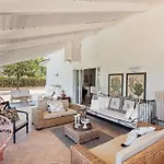 Giu Giu Vista Mare Con Piscina A Villa
