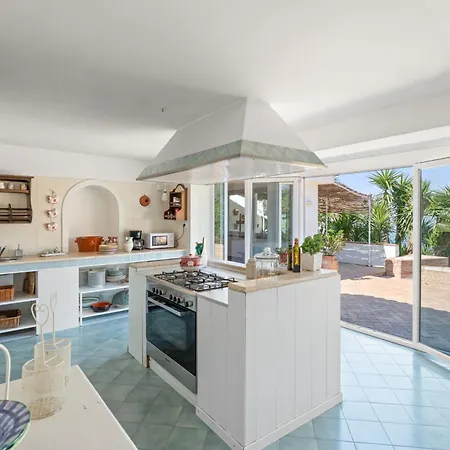 Giu Giu Vista Mare Con Piscina A Βίλα