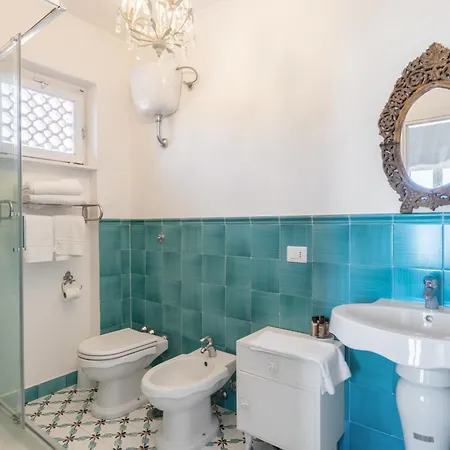 Giu Giu Vista Mare Con Piscina A