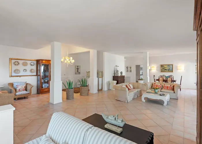 Βίλα Giu Giu Vista Mare Con Piscina A *