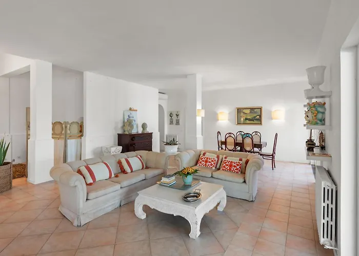 Giu Giu Vista Mare Con Piscina A * Σορέντο