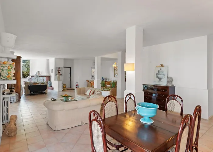 Giu Giu Vista Mare Con Piscina A