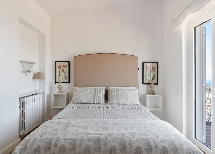 Giu Giu Vista Mare Con Piscina A Βίλα Σορέντο