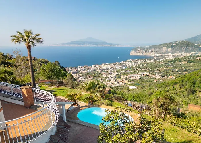 Giu Giu Vista Mare Con Piscina A *