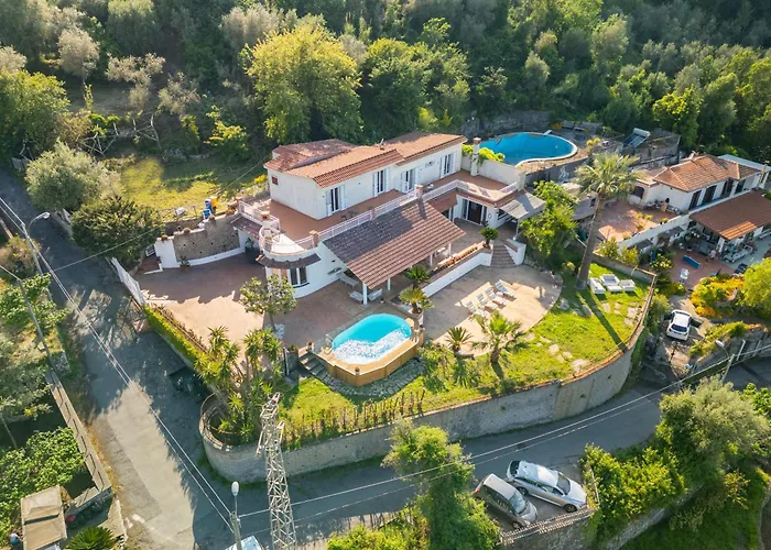 Giu Giu Vista Mare Con Piscina A