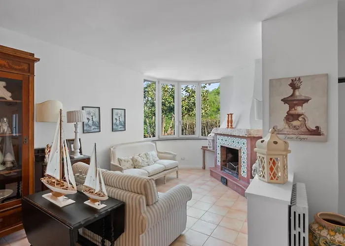 Villa Giu Giu Vista Mare Con Piscina A