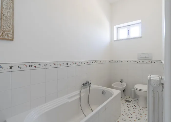 Villa Giu Giu Vista Mare Con Piscina A Sorrento